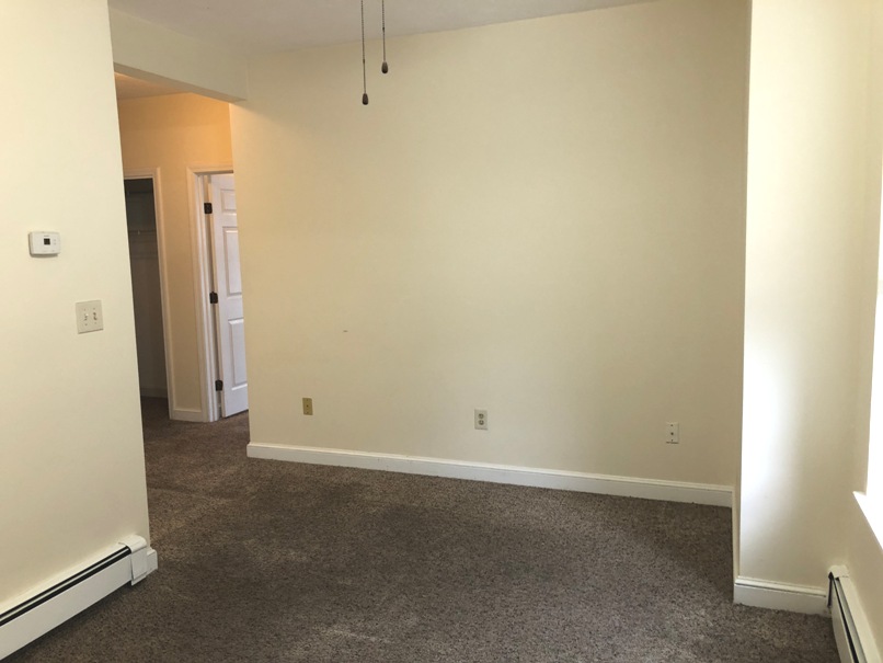 2 bed, 1 bath apartment for rent at 122 Berkshire Pl Unit 6(3A), Wellington-Harrington — photo 3 of 16