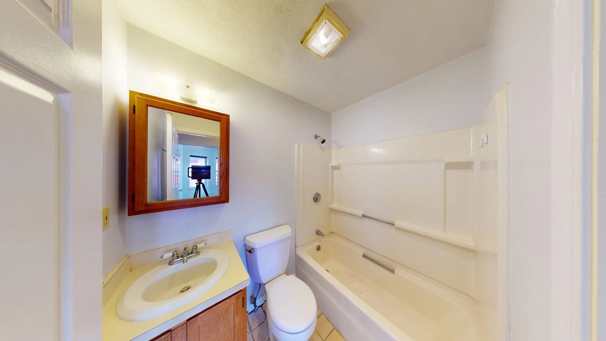 1 bed, 1 bath apartment for rent at 122 Berkshire St Unit 10, Wellington-Harrington — photo 7 of 11