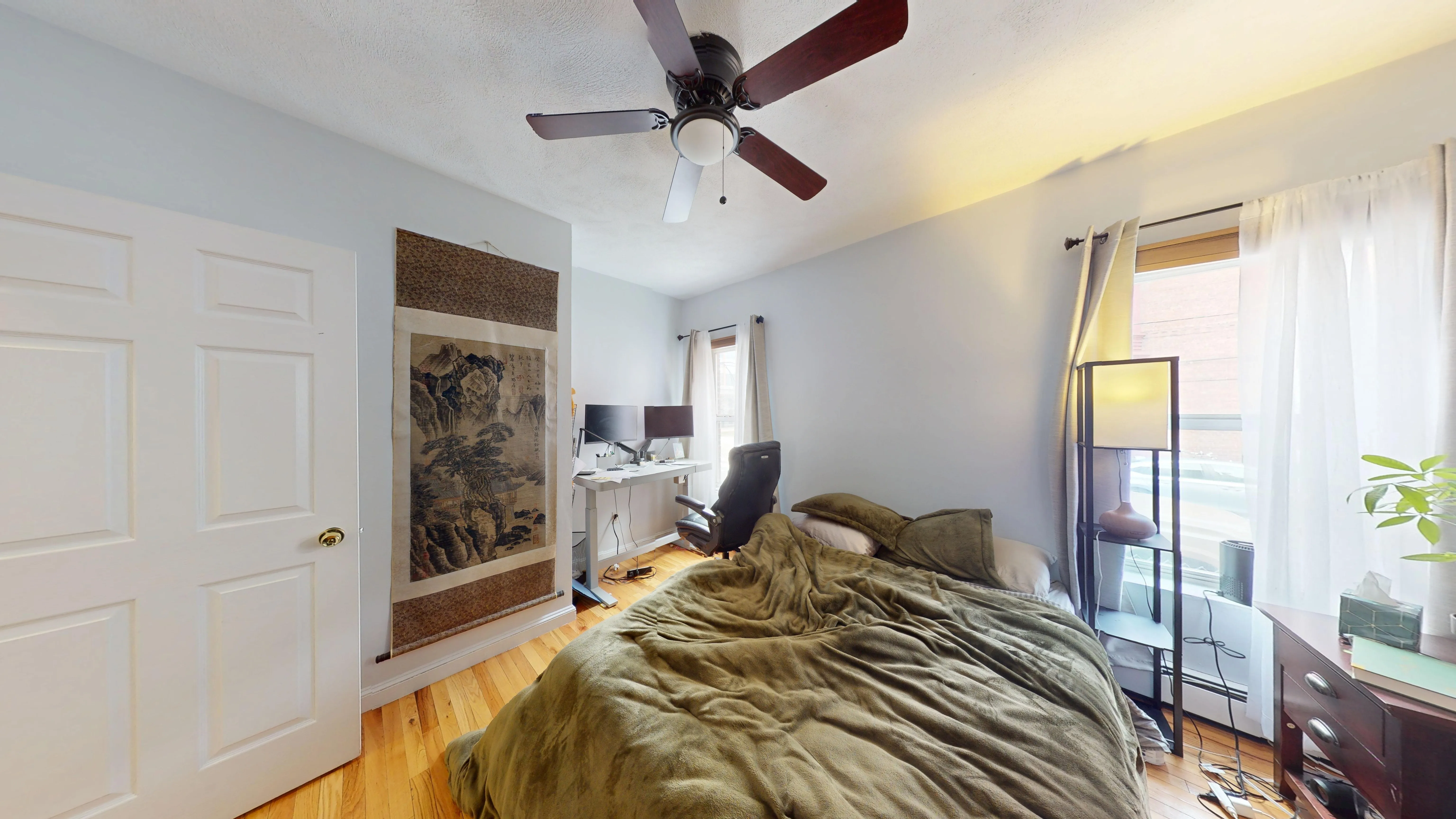 3 bed, 1 bath apartment for rent at 122 Berkshire St Unit 2, Wellington-Harrington — photo 9 of 16