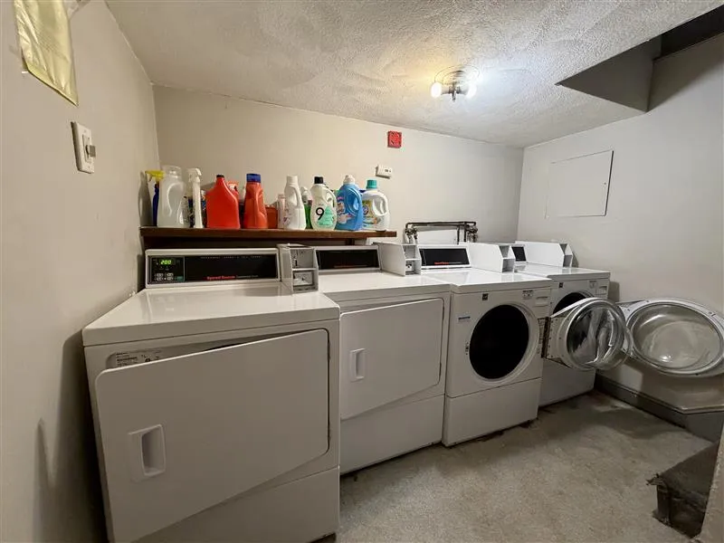 3 bed, 1 bath apartment for rent at 122 Berkshire St Unit 3, Wellington-Harrington — photo 13 of 14