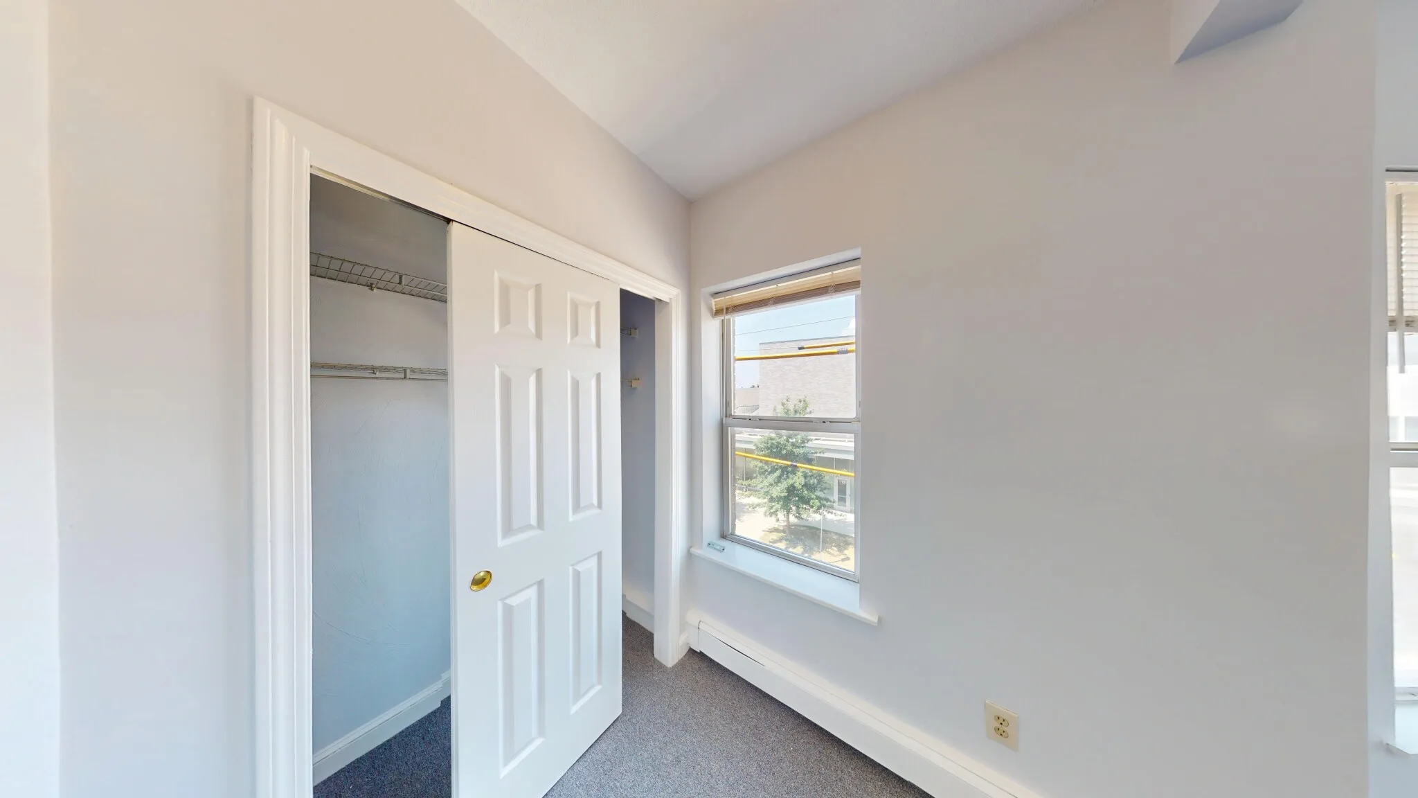 2 bed, 1 bath apartment for rent at 122 Berkshire St Unit 6, Wellington-Harrington — photo 6 of 13
