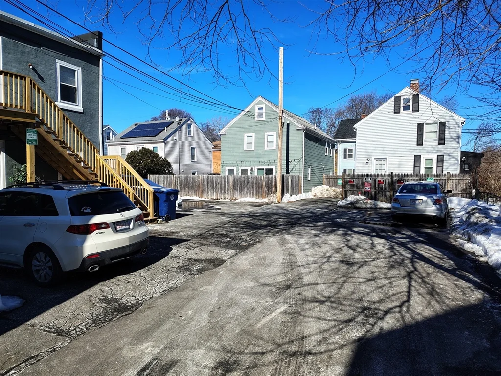 1 bed, 1 bath apartment for rent at 122 Boston St Unit 2R, Salem — photo 10 of 11