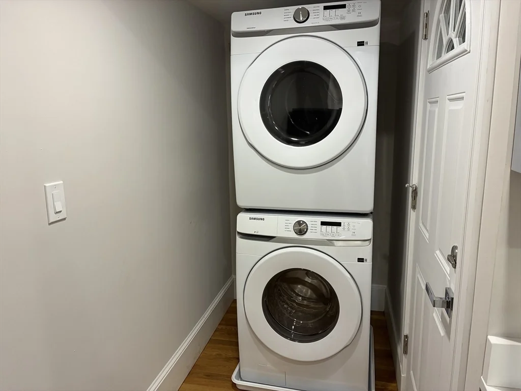 2 bed, 1 bath apartment for rent at 122 Buttonwood Unit 2, Dorchester — photo 8 of 9