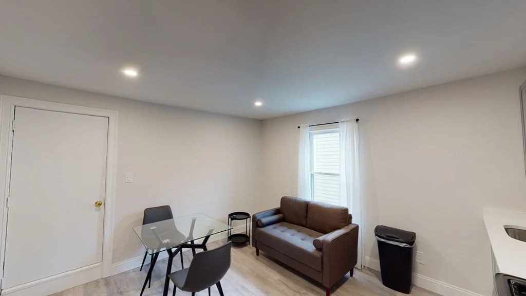 2 bed, 1 bath apartment for rent at 122 Buttonwood Unit 3, Dorchester — photo 4 of 12