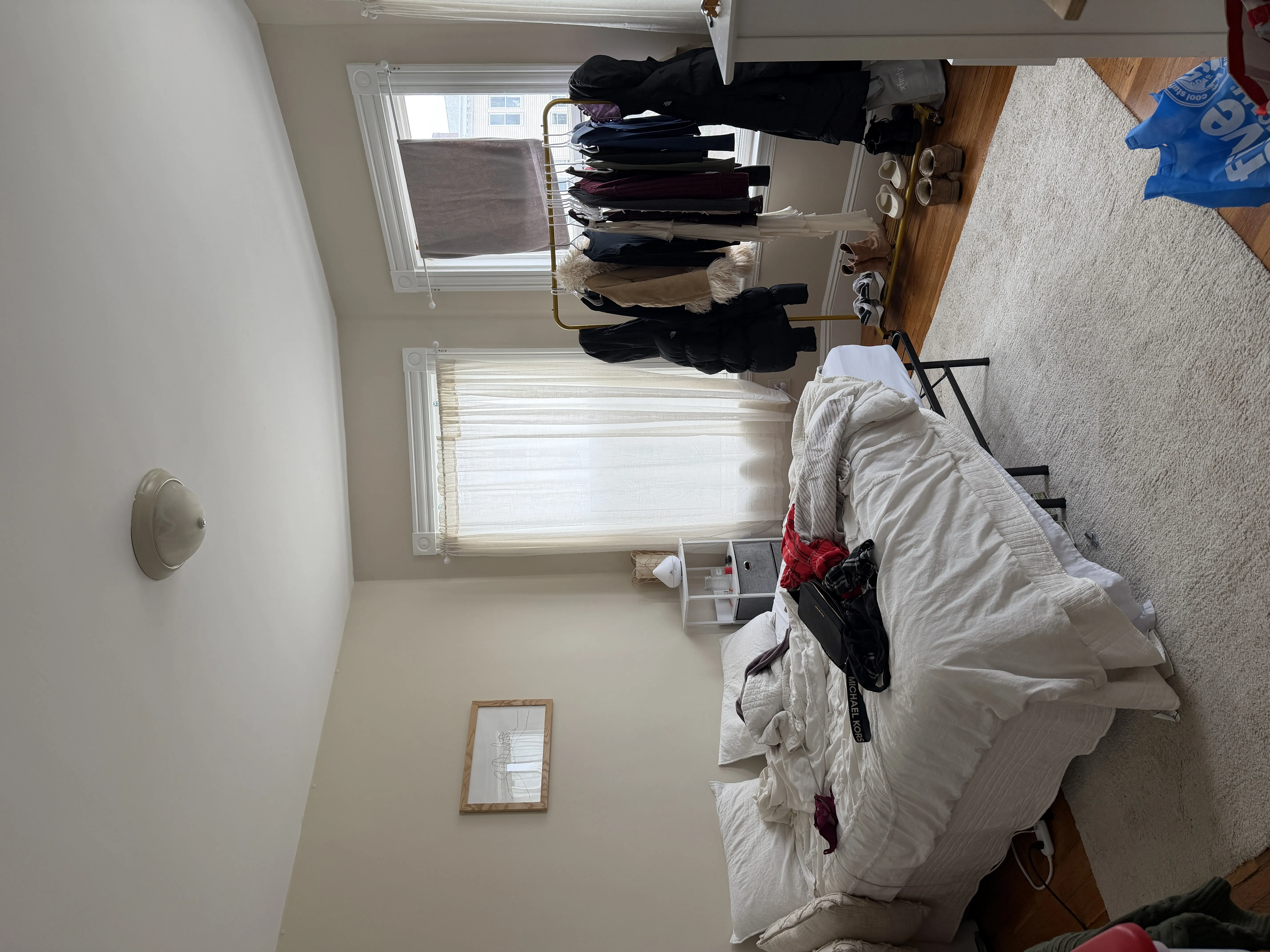 4 bed, 2 bath apartment for rent at 122 Calumet St Unit 2, Mission Hill — photo 6 of 10