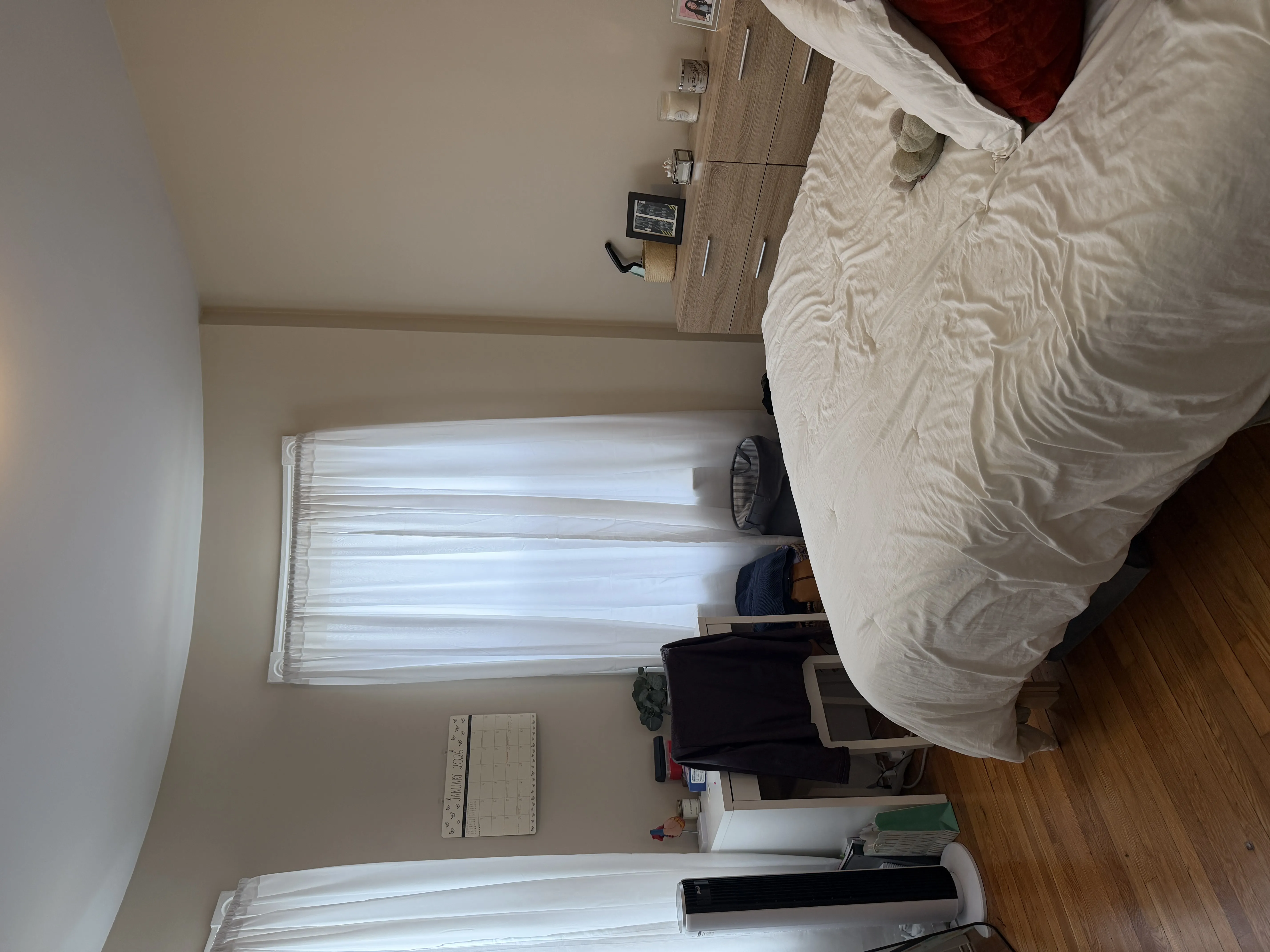 4 bed, 2 bath apartment for rent at 122 Calumet St Unit 2, Mission Hill — photo 5 of 10
