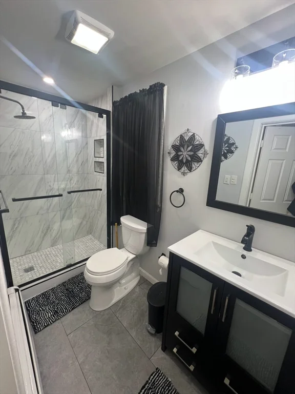 2 bed, 1 bath apartment for rent at 122 Central Ave Unit 1, Hyde Park — photo 9 of 11