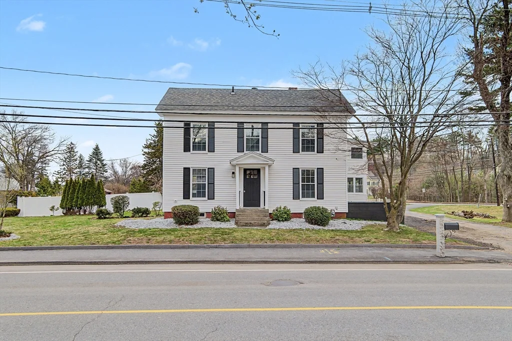 4 bed, 2 bath apartment for rent at 122 Chapin Rd, Hudson — photo 1 of 20