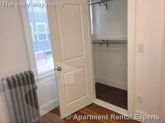 3 bed, 1 bath apartment for rent at 122 Columbia St Unit 1, Central Square — photo 7 of 13