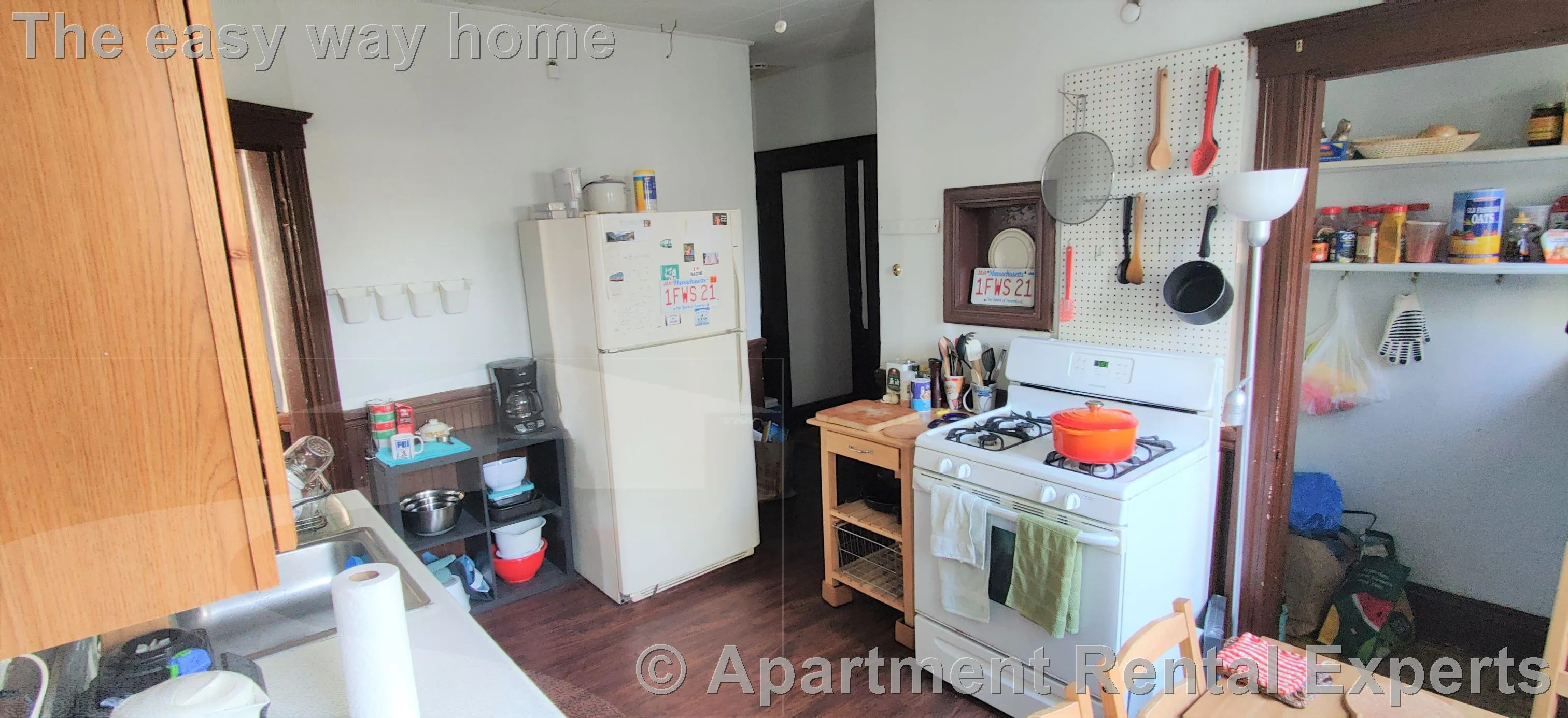 2 bed, 1 bath apartment for rent at 122 Columbia St Unit 2, Central Square