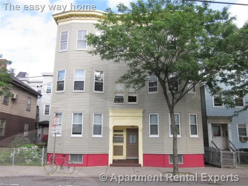2 bed, 1 bath apartment for rent at 122 Columbia St Unit 2, Central Square — photo 14 of 15