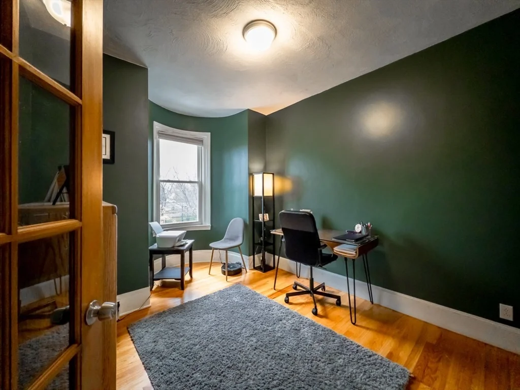 2 bed, 1 bath apartment for rent at 122 Day St Unit 2, Jamaica Plain — photo 2 of 22