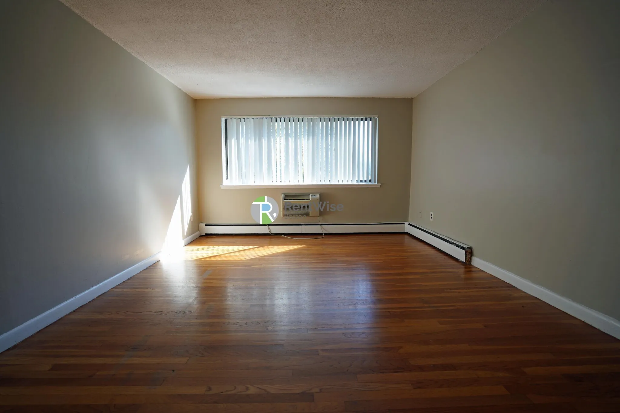 2 bed, 1 bath apartment for rent at 122 Dustin St Unit 36, Brighton — photo 1 of 27