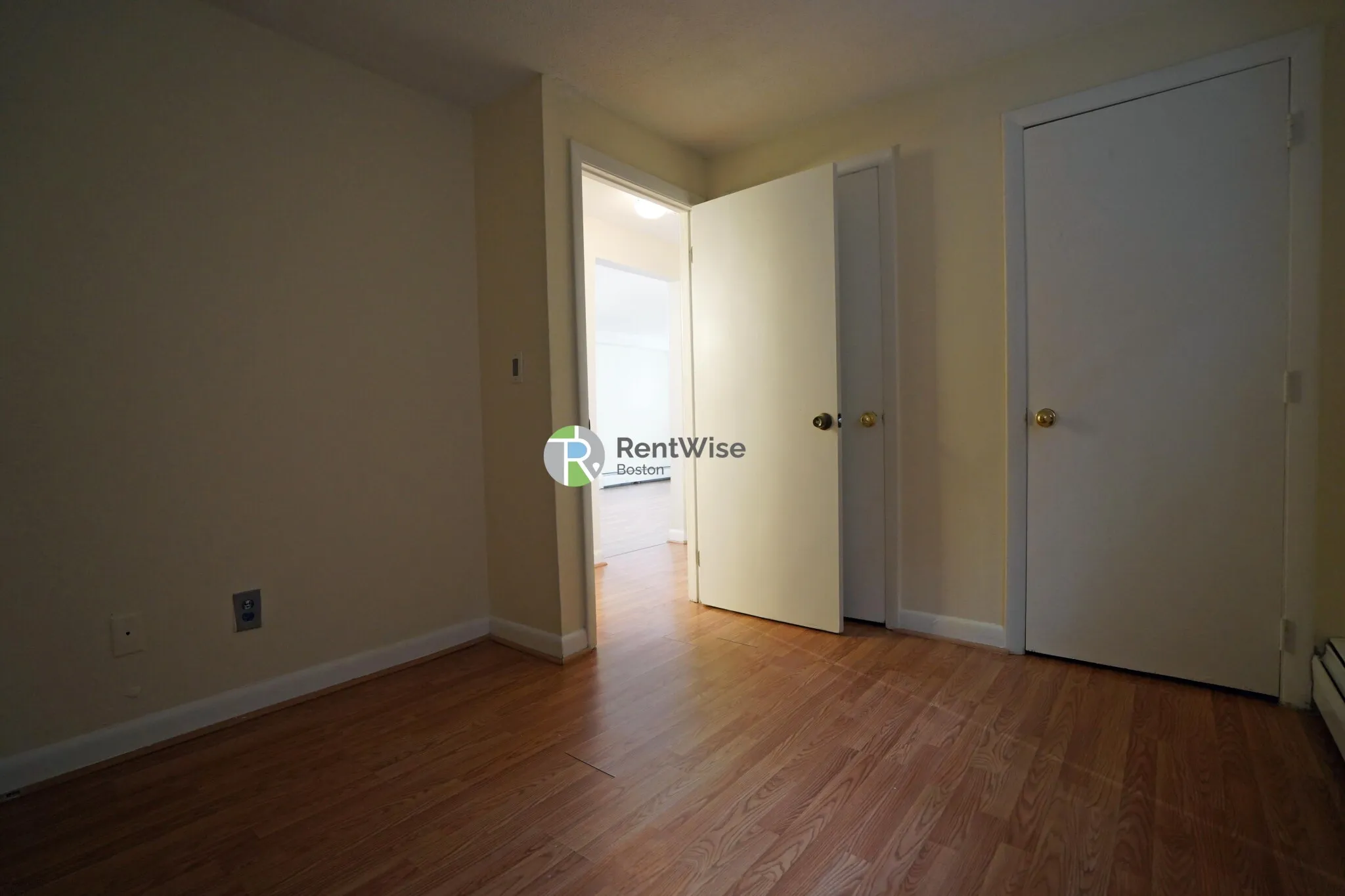 2 bed, 1 bath apartment for rent at 122 Dustin St Unit 4, Brighton — photo 9 of 12