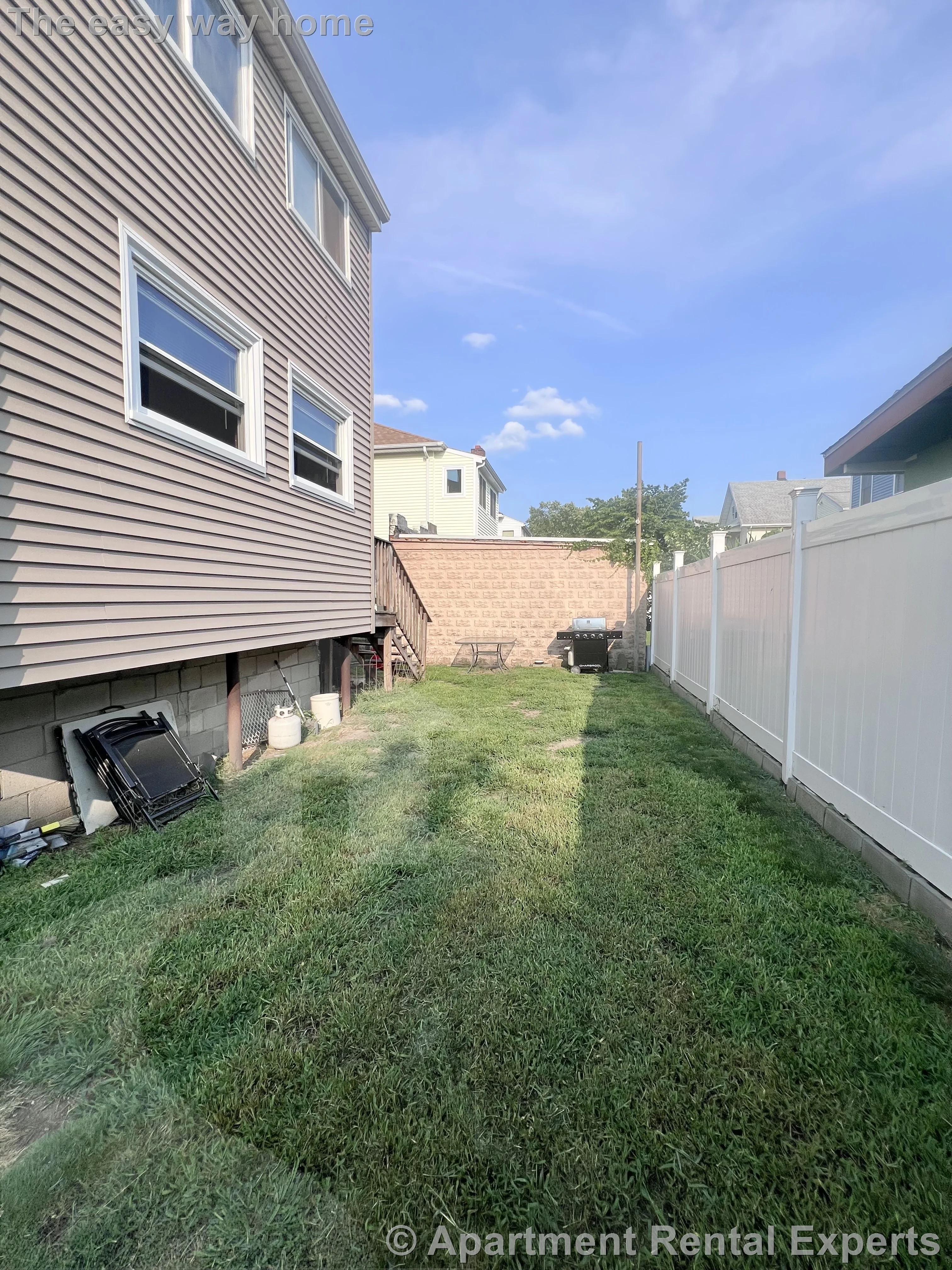 2 bed, 1 bath apartment for rent at 122 First St, Wellington — photo 5 of 28