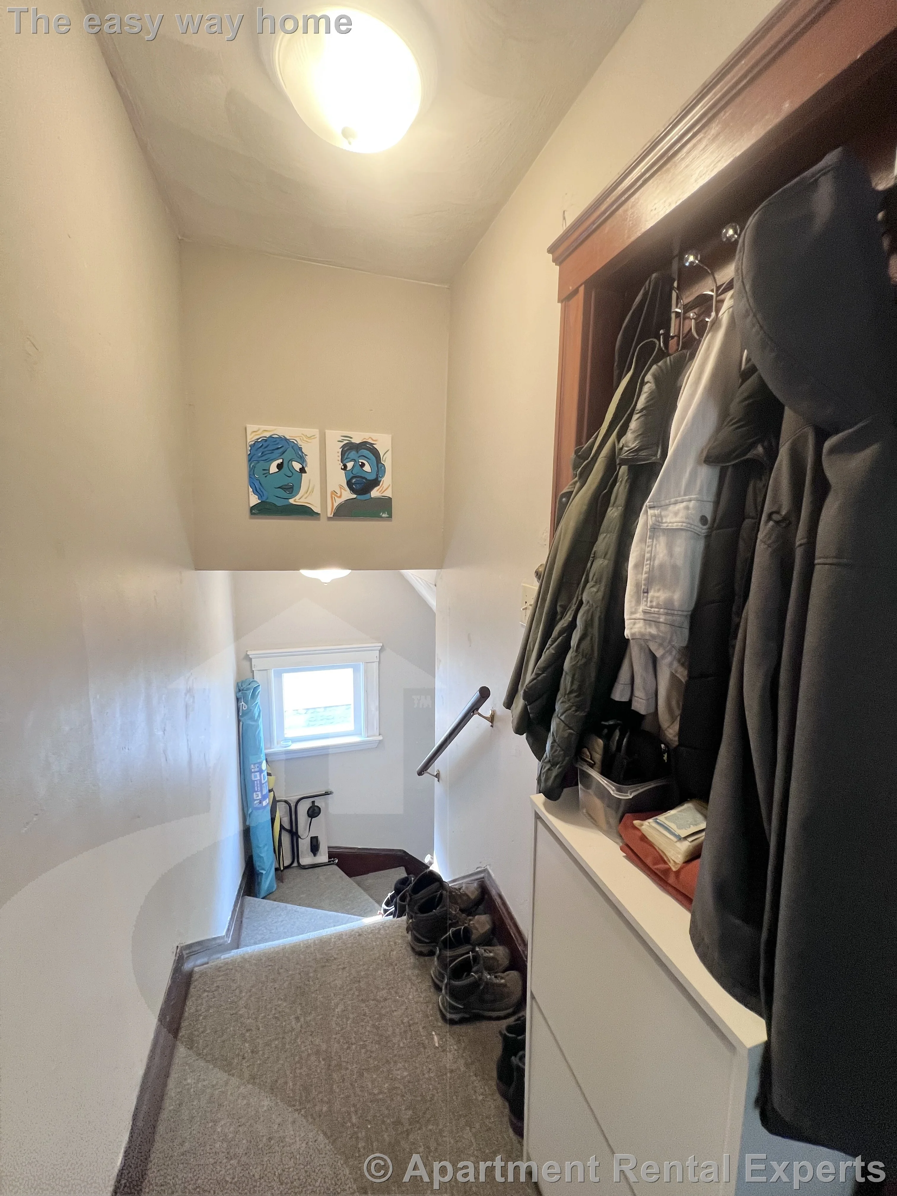 2 bed, 1 bath apartment for rent at 122 First St, Wellington — photo 2 of 28