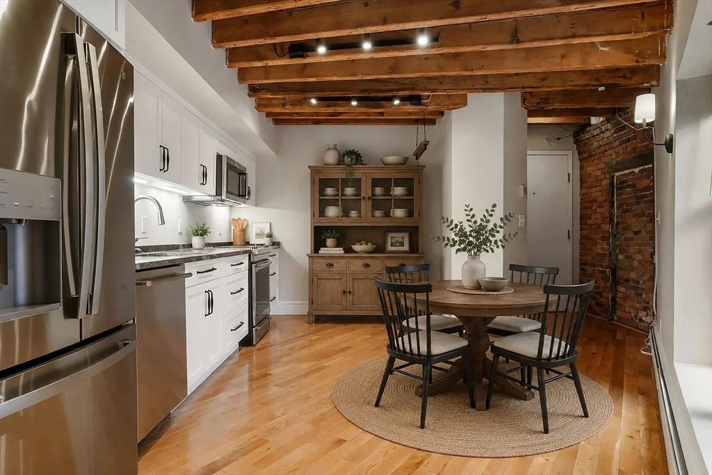 1 bed, 1 bath apartment for rent at 122 Fulton St Unit 16, North End — photo 2 of 6