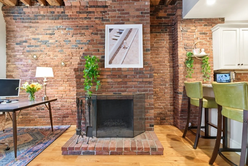 1 bed, 1 bath apartment for rent at 122 Fulton St Unit 5, North End — photo 6 of 17