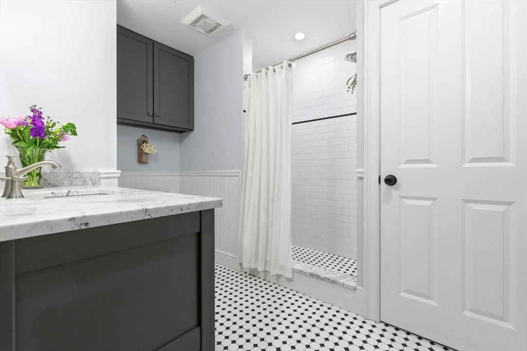 1 bed, 1 bath apartment for rent at 122 Fulton St Unit 5, North End — photo 15 of 17