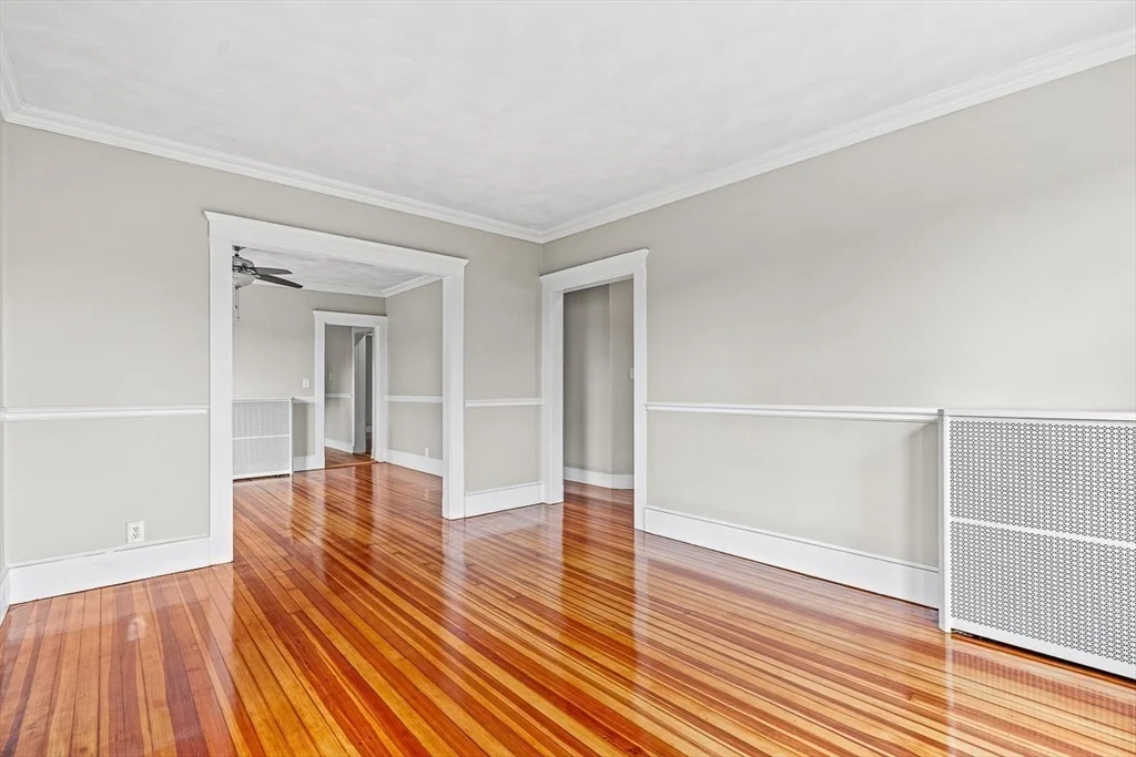 3 bed, 1 bath apartment for rent at 122 Grant Ave Unit 122, Glenwood — photo 7 of 19