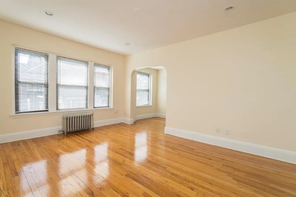 1 bed, 1 bath apartment for rent at 122 Highland Ave Unit 24, Winter Hill — photo 5 of 14