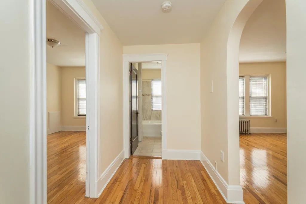 1 bed, 1 bath apartment for rent at 122 Highland Ave Unit 24, Winter Hill — photo 7 of 14