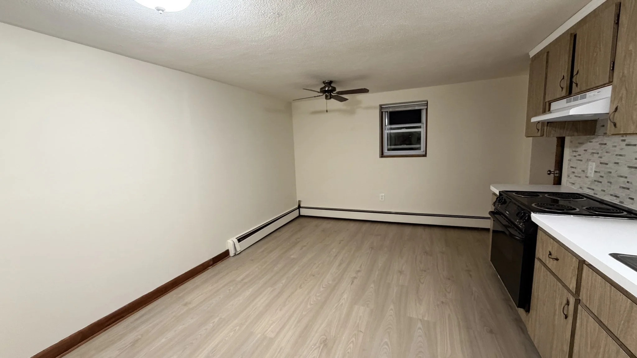 2 bed, 1 bath apartment for rent at 122 Lantern Rd Unit 1, Revere — photo 9 of 11