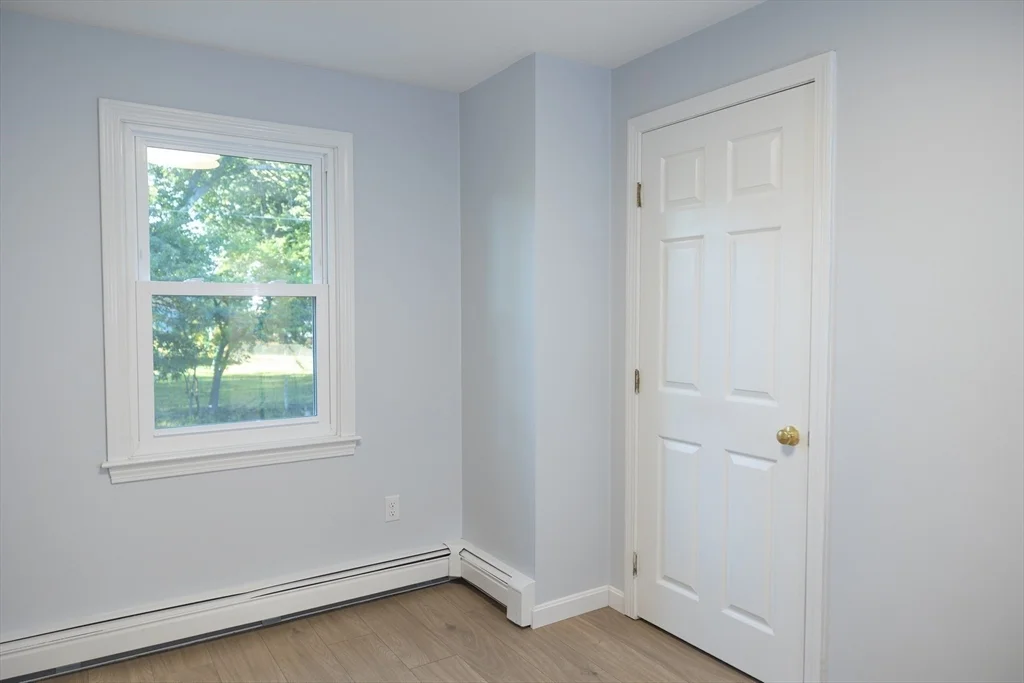 4 bed, 1 bath apartment for rent at 122 Leedham St Unit 122, Attleboro — photo 18 of 30
