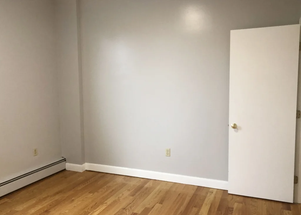 1 bed, 1 bath apartment for rent at 122 London Unit 2, East Boston — photo 16 of 19