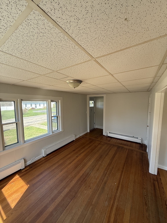 3 bed, 1 bath apartment for rent at 122 Oregon St Unit 122, East Bridgewater — photo 3 of 16