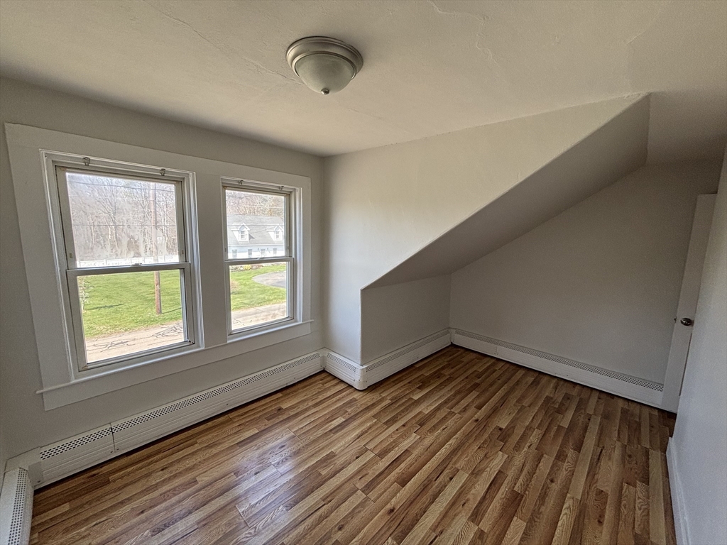 3 bed, 1 bath apartment for rent at 122 Oregon St Unit 122, East Bridgewater — photo 10 of 16