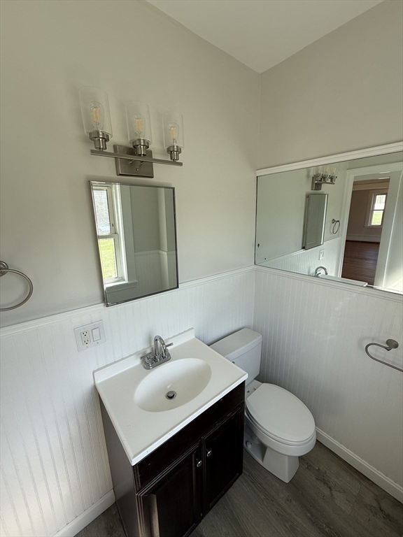 3 bed, 1 bath apartment for rent at 122 Oregon St Unit 122, East Bridgewater — photo 6 of 16