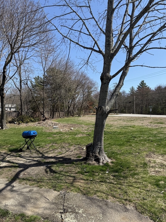 3 bed, 1 bath apartment for rent at 122 Oregon St Unit 122, East Bridgewater — photo 16 of 16