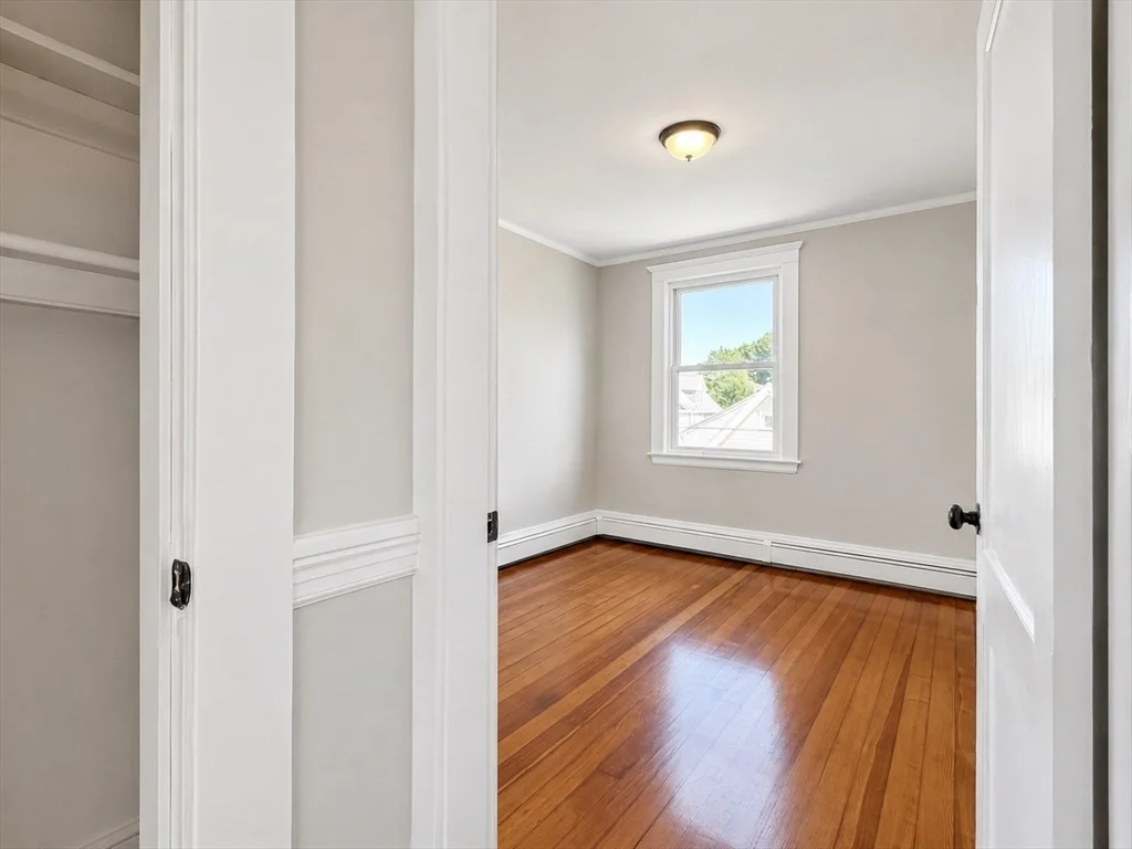 3 bed, 1 bath apartment for rent at 122 Rawson Rd Unit 3, Quincy — photo 3 of 28