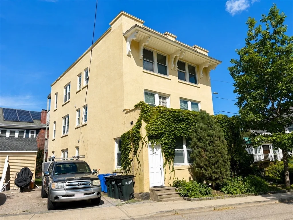 3 bed, 1 bath apartment for rent at 122 Rawson Rd Unit 3, Quincy — photo 27 of 28