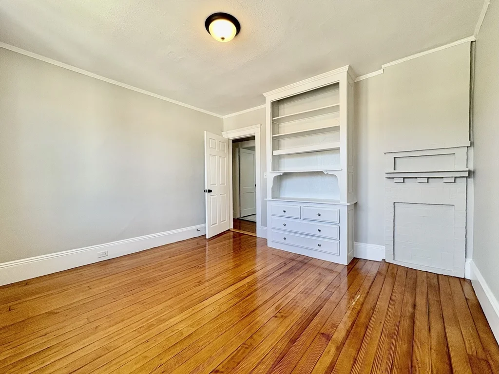 3 bed, 1 bath apartment for rent at 122 Rawson Rd Unit 3, Quincy — photo 12 of 28