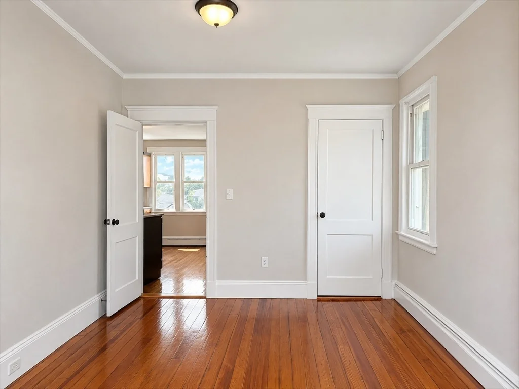 3 bed, 1 bath apartment for rent at 122 Rawson Rd Unit 3, Quincy — photo 5 of 28