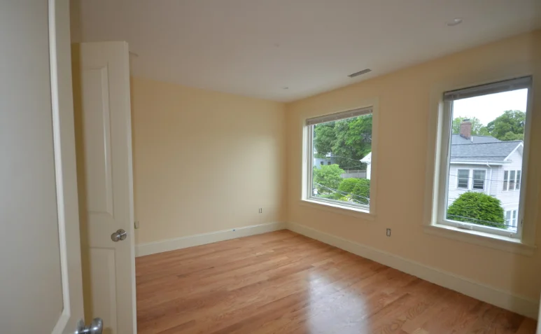 4 bed, 3.5 bath apartment for rent at 122 Tremont St Unit 122, Brighton — photo 8 of 10
