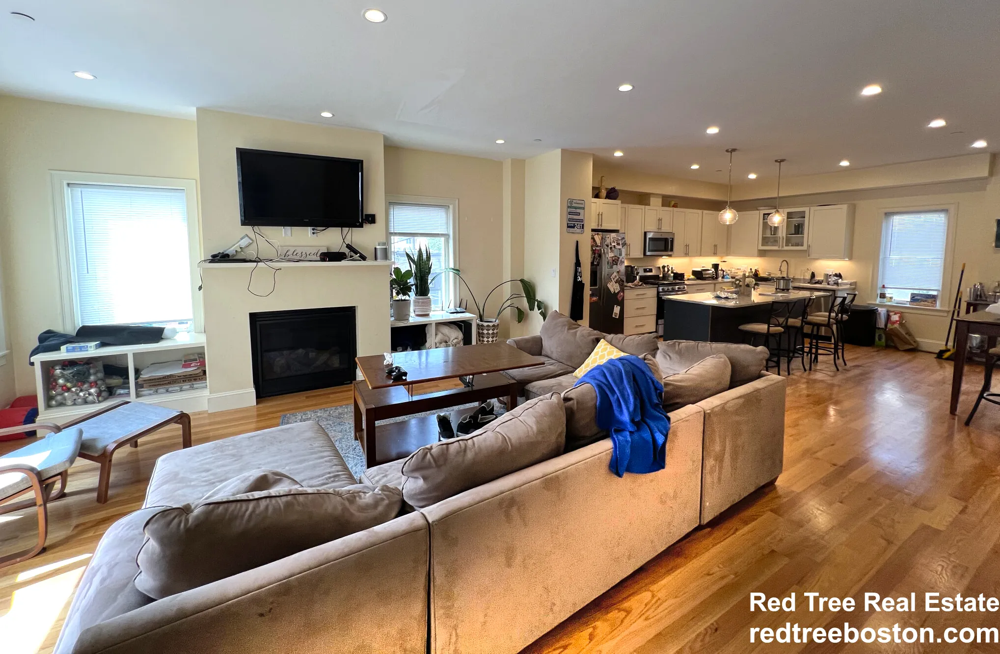 4 bed, 3.5 bath apartment for rent at 122 Tremont St Unit Townhouse, Brighton