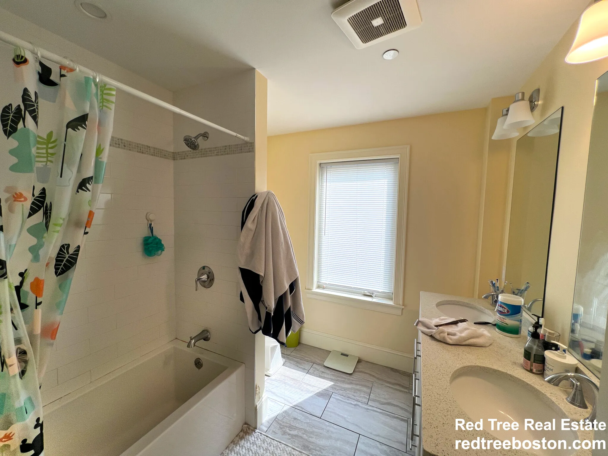 4 bed, 3.5 bath apartment for rent at 122 Tremont St Unit Townhouse, Brighton — photo 8 of 16