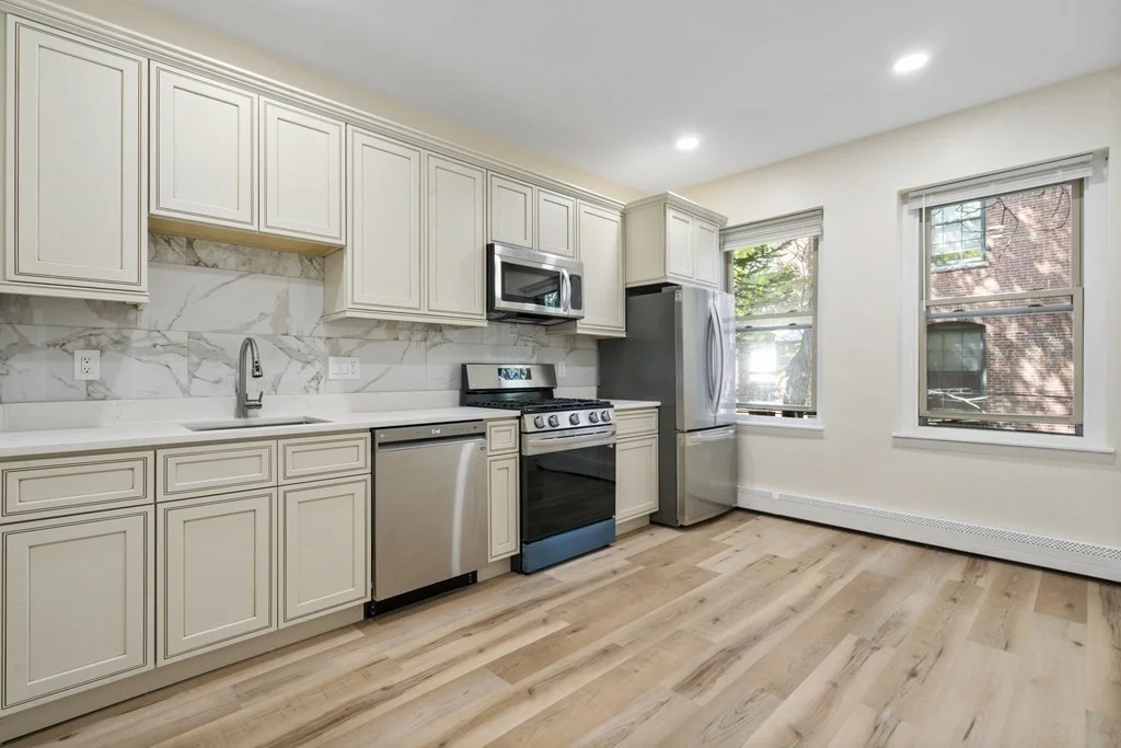 2 bed, 1 bath apartment for rent at 122 Union Park St Unit 2, South End — photo 4 of 12