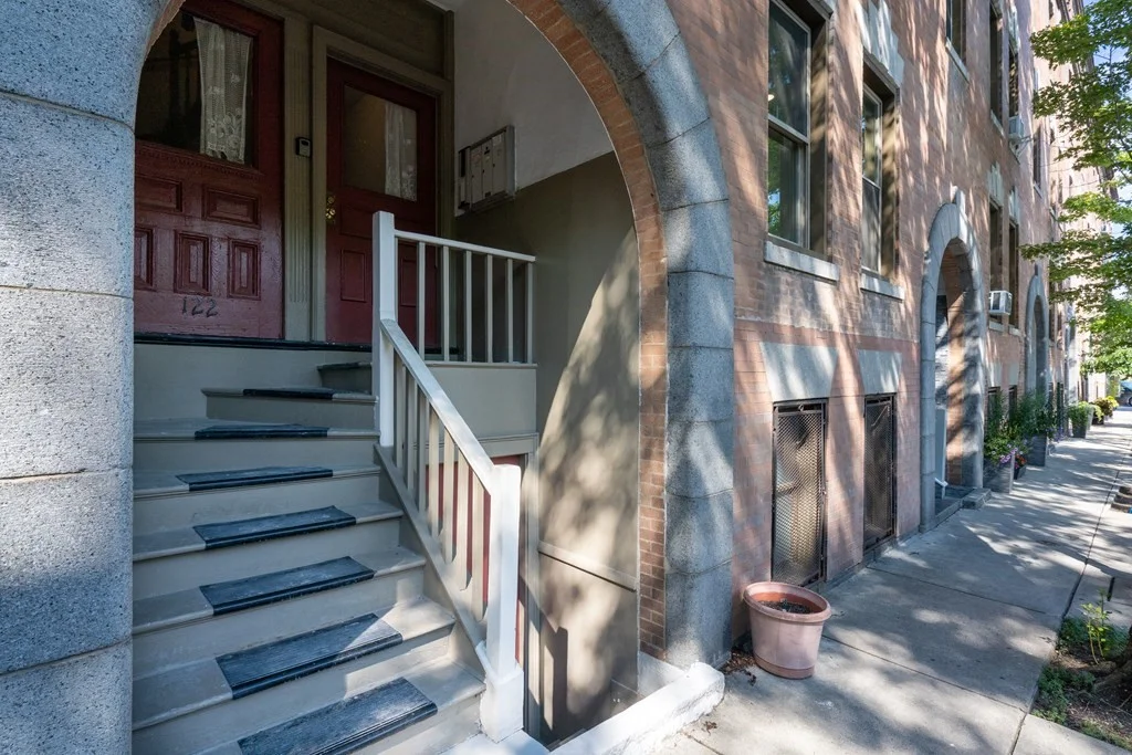 2 bed, 1 bath apartment for rent at 122 Union Park St Unit 3, South End — photo 10 of 13
