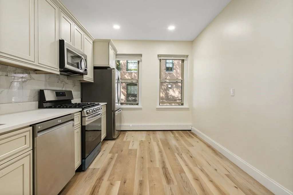 2 bed, 1 bath apartment for rent at 122 Union Park St Unit 3, South End — photo 2 of 13