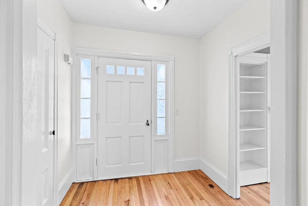 2 bed, 1 bath apartment for rent at 122 Union St Unit A, Rockland — photo 9 of 29