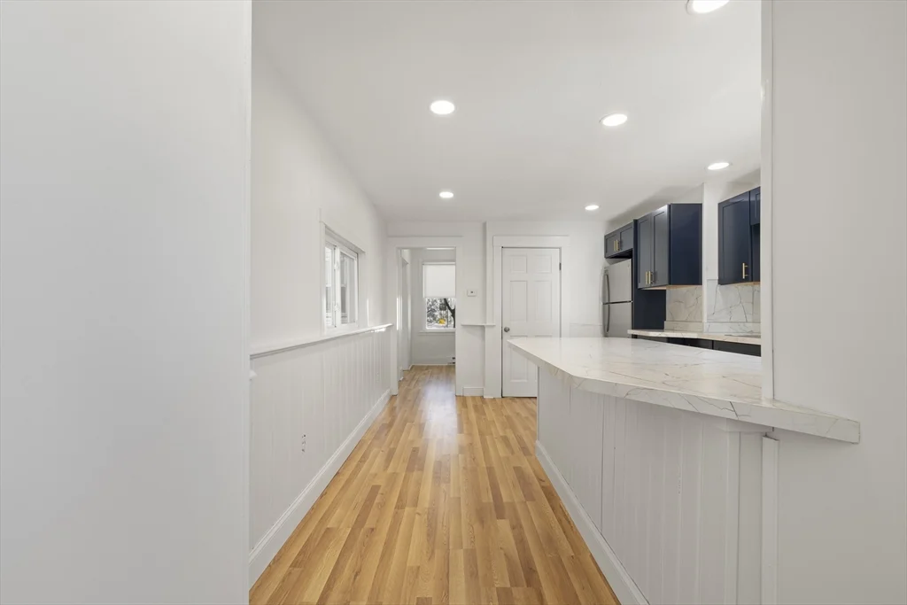 2 bed, 1 bath apartment for rent at 122 Union St Unit B, Rockland — photo 4 of 21