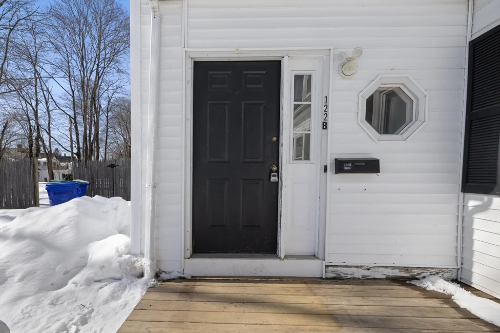 2 bed, 1 bath apartment for rent at 122 Union St Unit B, Rockland — photo 18 of 21