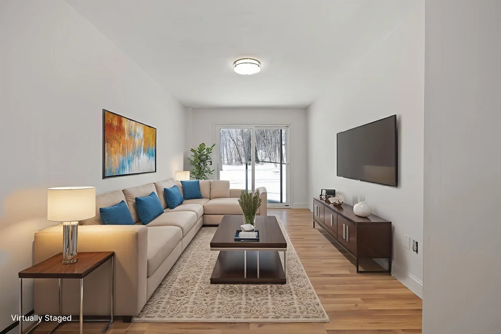 2 bed, 1 bath apartment for rent at 122 Union St Unit B, Rockland — photo 6 of 21