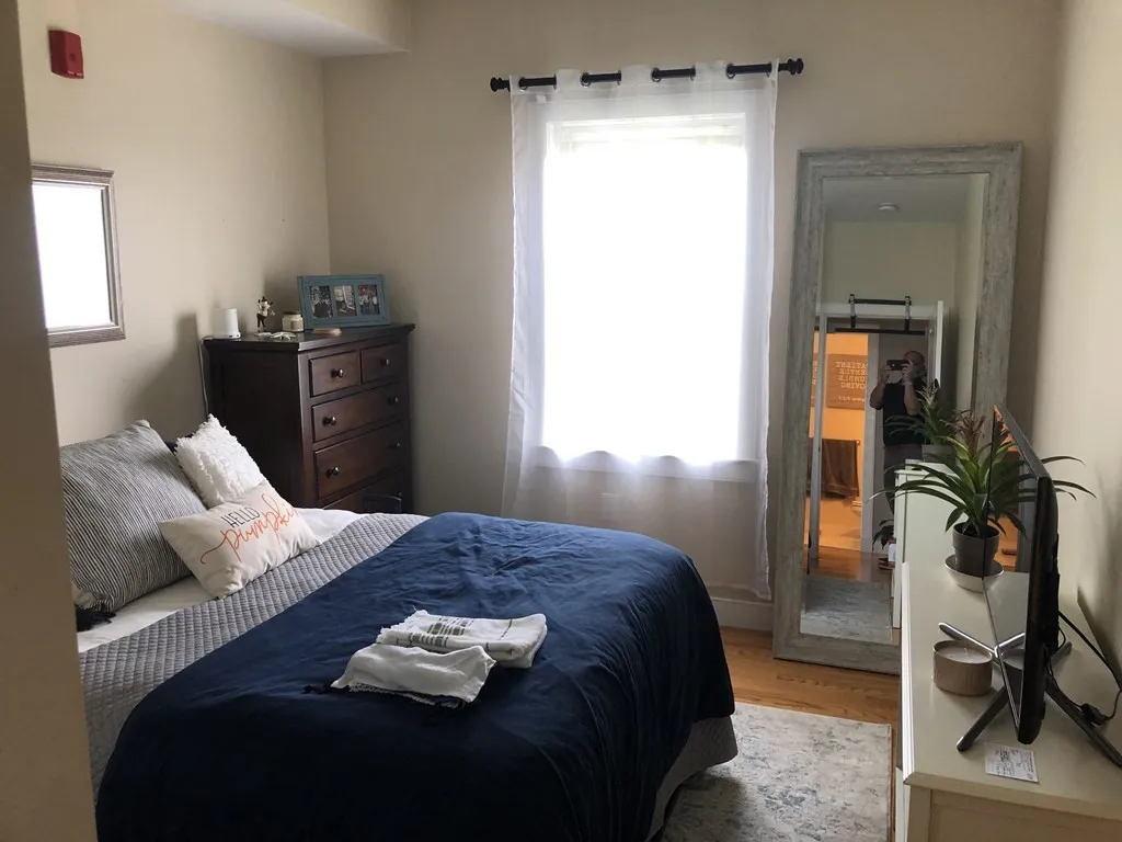 2 bed, 2 bath apartment for rent at 122 W Broadway Unit 6, South Boston — photo 13 of 18