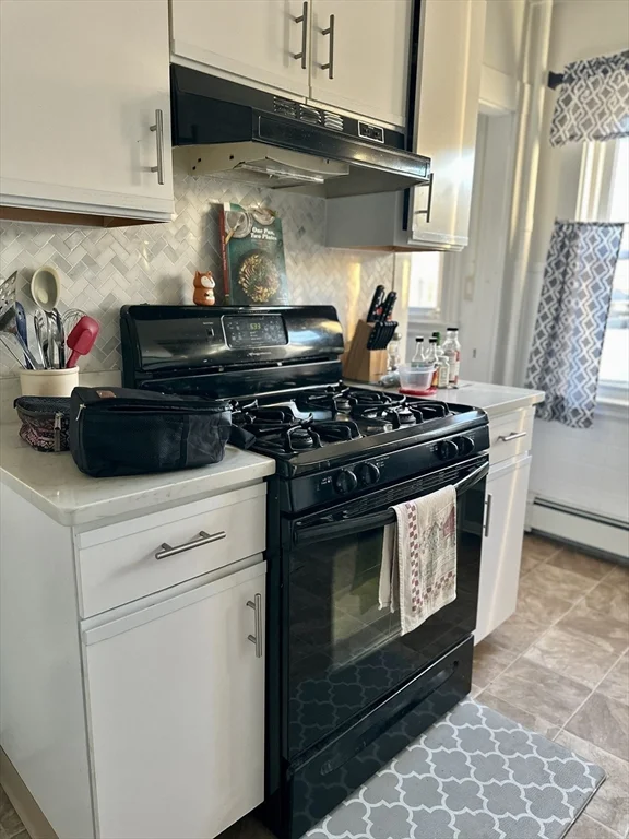 2 bed, 1 bath apartment for rent at 122 Warren St Unit 1, West Medford — photo 6 of 18