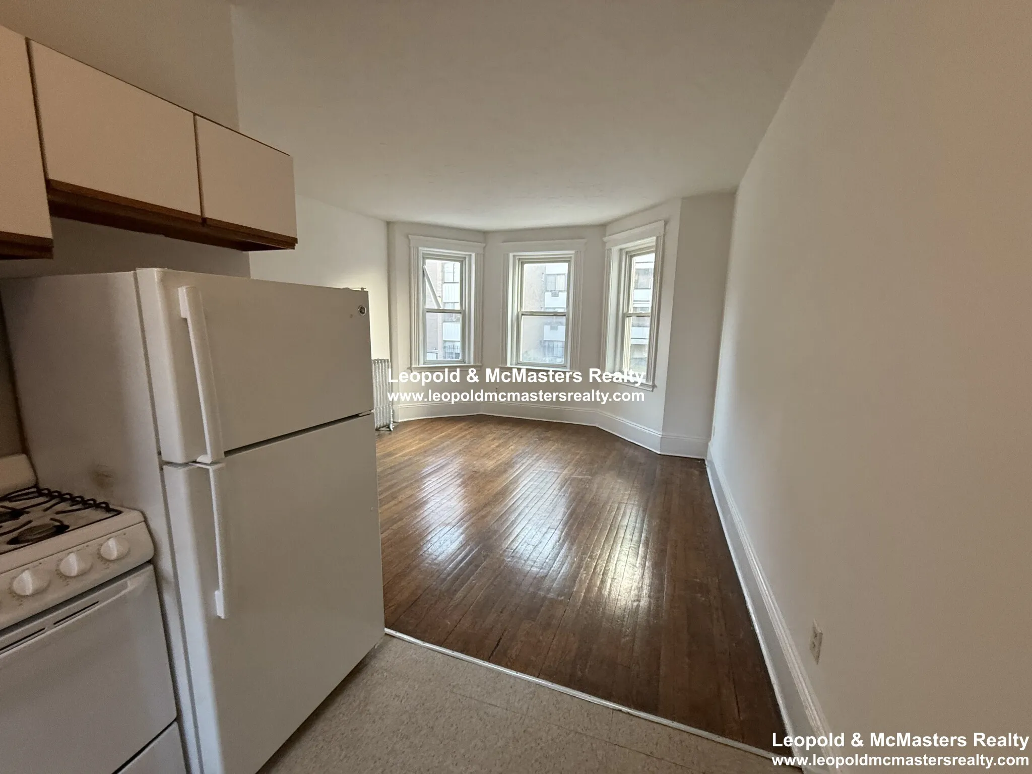 2 bed, 1 bath apartment for rent at 122 Warren St Unit 6, Brighton — photo 2 of 9